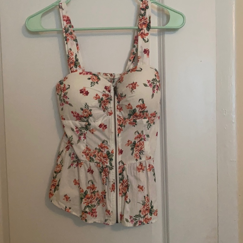 floral zip up top